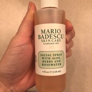 Mario badesco rose water facial spray